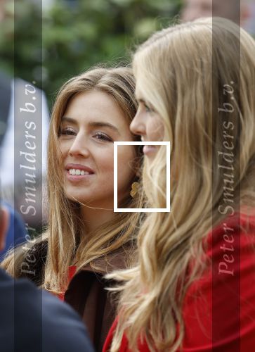 Dokkum 27 april 2026
Koningsdag is dit jaar in Dokkum . Namens de koninklijke familie zijn aanwezig : Koning Willem Alexander Koningin Maxima Prinses Amalia Prinses Alexia Prinses Ariane Prins Constantijn Prinses Laurentien Prins Maurits Prinses Marilene Prins Bernhard Prins Floris Prinses Aimee Prins Pieter Christiaan en Prinses Anita . Bertus Holkema