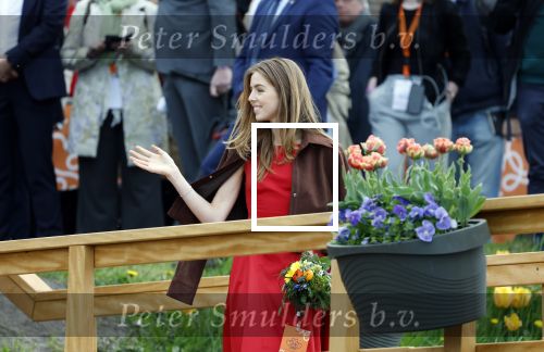 Dokkum 27 april 2026
Koningsdag is dit jaar in Dokkum . Namens de koninklijke familie zijn aanwezig : Koning Willem Alexander Koningin Maxima Prinses Amalia Prinses Alexia Prinses Ariane Prins Constantijn Prinses Laurentien Prins Maurits Prinses Marilene Prins Bernhard Prins Floris Prinses Aimee Prins Pieter Christiaan en Prinses Anita . Bertus Holkema