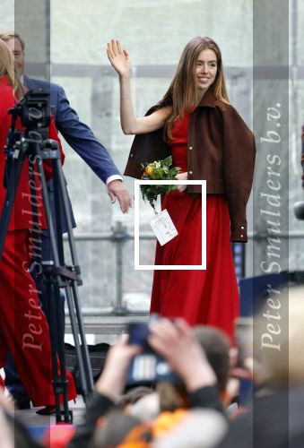Dokkum 27 april 2026
Koningsdag is dit jaar in Dokkum . Namens de koninklijke familie zijn aanwezig : Koning Willem Alexander Koningin Maxima Prinses Amalia Prinses Alexia Prinses Ariane Prins Constantijn Prinses Laurentien Prins Maurits Prinses Marilene Prins Bernhard Prins Floris Prinses Aimee Prins Pieter Christiaan en Prinses Anita . Bertus Holkema