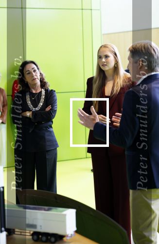 Amsterdam 16 april 2026
Prinses Amalia is op uitnodiging van Burgemeester Femke Halsema 2 dagen op tour door Amsterdam.