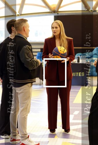 Amsterdam 16 april 2026
Prinses Amalia is op uitnodiging van Burgemeester Femke Halsema 2 dagen op tour door Amsterdam.
