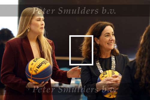 Amsterdam 16 april 2026
Prinses Amalia is op uitnodiging van Burgemeester Femke Halsema 2 dagen op tour door Amsterdam.