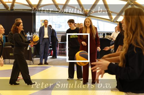 Amsterdam 16 april 2026
Prinses Amalia is op uitnodiging van Burgemeester Femke Halsema 2 dagen op tour door Amsterdam.