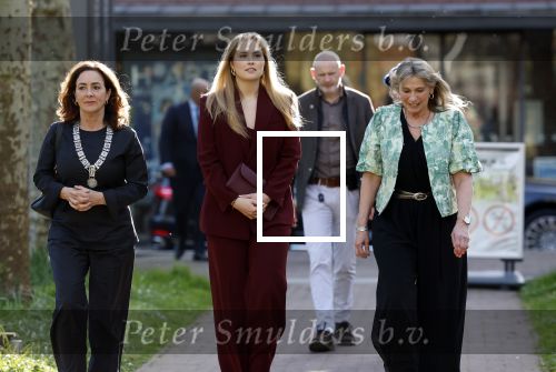Amsterdam 16 april 2026
Prinses Amalia is op uitnodiging van Burgemeester Femke Halsema 2 dagen op tour door Amsterdam.