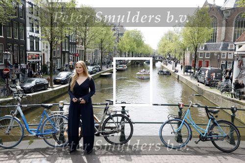 Amsterdam 17 april 2027
Prinses Amalia bezoekt op uitnodiging van Burgemeester Femke Halsema diverse plekken in Amsterdam waaronder os de Zeedijk / wallen .