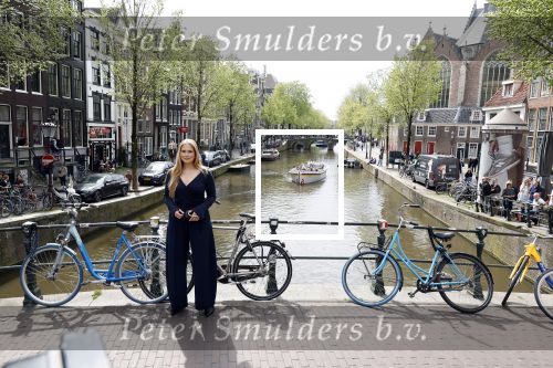 Amsterdam 17 april 2027
Prinses Amalia bezoekt op uitnodiging van Burgemeester Femke Halsema diverse plekken in Amsterdam waaronder os de Zeedijk / wallen .