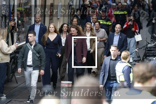 Amsterdam 17 april 2027
Prinses Amalia bezoekt op uitnodiging van Burgemeester Femke Halsema diverse plekken in Amsterdam waaronder os de Zeedijk / wallen .