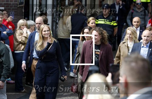 Amsterdam 17 april 2027
Prinses Amalia bezoekt op uitnodiging van Burgemeester Femke Halsema diverse plekken in Amsterdam waaronder os de Zeedijk / wallen .