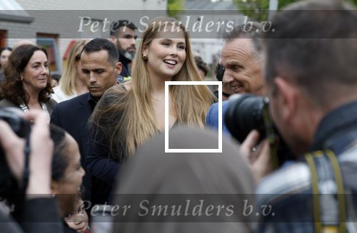Amsterdam 17 april 2027
Prinses Amalia bezoekt op uitnodiging van Burgemeester Femke Halsema diverse plekken in Amsterdam waaronder os de Zeedijk / wallen .