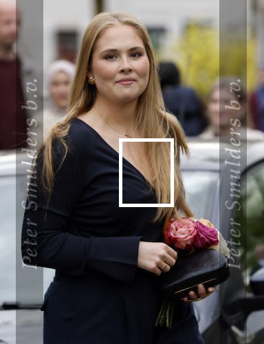 Amsterdam 17 april 2027
Prinses Amalia bezoekt op uitnodiging van Burgemeester Femke Halsema diverse plekken in Amsterdam waaronder os de Zeedijk / wallen .