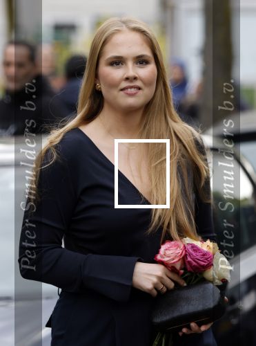 Amsterdam 17 april 2027
Prinses Amalia bezoekt op uitnodiging van Burgemeester Femke Halsema diverse plekken in Amsterdam waaronder os de Zeedijk / wallen .