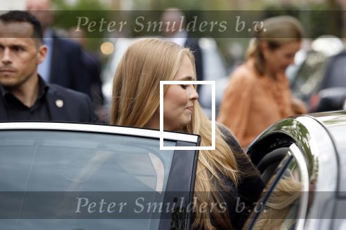 Amsterdam 17 april 2027
Prinses Amalia bezoekt op uitnodiging van Burgemeester Femke Halsema diverse plekken in Amsterdam waaronder os de Zeedijk / wallen .