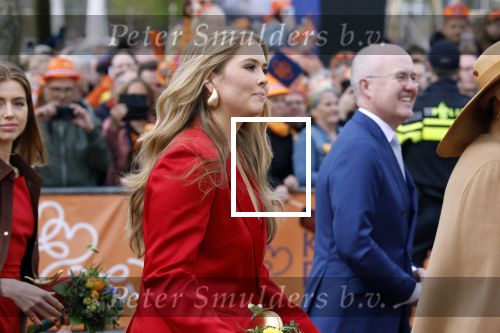 Dokkum 27 april 2026
Koningsdag is dit jaar in Dokkum . Namens de koninklijke familie zijn aanwezig : Koning Willem Alexander Koningin Maxima Prinses Amalia Prinses Alexia Prinses Ariane Prins Constantijn Prinses Laurentien Prins Maurits Prinses Marilene Prins Bernhard Prins Floris Prinses Aimee Prins Pieter Christiaan en Prinses Anita .