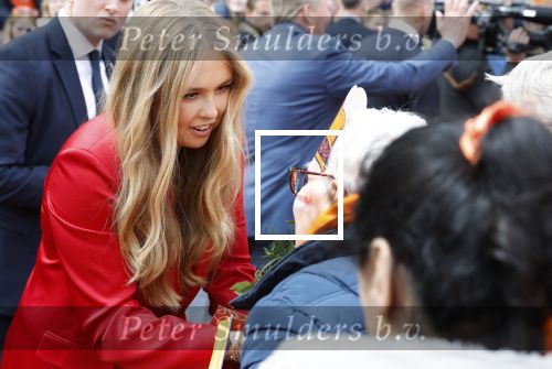 Dokkum 27 april 2026
Koningsdag is dit jaar in Dokkum . Namens de koninklijke familie zijn aanwezig : Koning Willem Alexander Koningin Maxima Prinses Amalia Prinses Alexia Prinses Ariane Prins Constantijn Prinses Laurentien Prins Maurits Prinses Marilene Prins Bernhard Prins Floris Prinses Aimee Prins Pieter Christiaan en Prinses Anita .