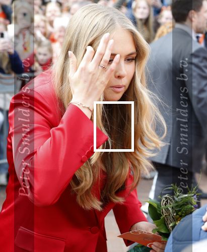 Dokkum 27 april 2026
Koningsdag is dit jaar in Dokkum . Namens de koninklijke familie zijn aanwezig : Koning Willem Alexander Koningin Maxima Prinses Amalia Prinses Alexia Prinses Ariane Prins Constantijn Prinses Laurentien Prins Maurits Prinses Marilene Prins Bernhard Prins Floris Prinses Aimee Prins Pieter Christiaan en Prinses Anita .