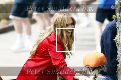 Dokkum 27 april 2026
Koningsdag is dit jaar in Dokkum . Namens de koninklijke familie zijn aanwezig : Koning Willem Alexander Koningin Maxima Prinses Amalia Prinses Alexia Prinses Ariane Prins Constantijn Prinses Laurentien Prins Maurits Prinses Marilene Prins Bernhard Prins Floris Prinses Aimee Prins Pieter Christiaan en Prinses Anita .