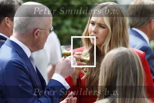 Dokkum 27 april 2026
Koningsdag is dit jaar in Dokkum . Namens de koninklijke familie zijn aanwezig : Koning Willem Alexander Koningin Maxima Prinses Amalia Prinses Alexia Prinses Ariane Prins Constantijn Prinses Laurentien Prins Maurits Prinses Marilene Prins Bernhard Prins Floris Prinses Aimee Prins Pieter Christiaan en Prinses Anita .