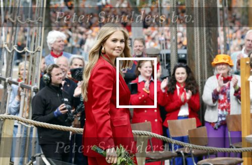 Dokkum 27 april 2026
Koningsdag is dit jaar in Dokkum . Namens de koninklijke familie zijn aanwezig : Koning Willem Alexander Koningin Maxima Prinses Amalia Prinses Alexia Prinses Ariane Prins Constantijn Prinses Laurentien Prins Maurits Prinses Marilene Prins Bernhard Prins Floris Prinses Aimee Prins Pieter Christiaan en Prinses Anita .