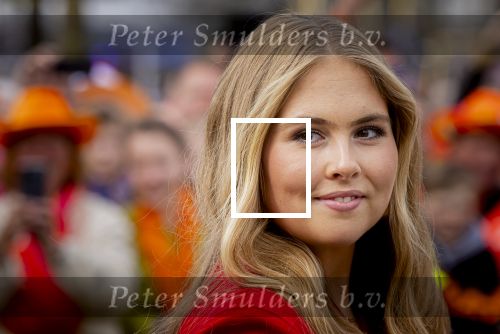 Dokkum 27 april 2026
Koningsdag is dit jaar in Dokkum . Namens de koninklijke familie zijn aanwezig : Koning Willem Alexander Koningin Maxima Prinses Amalia Prinses Alexia Prinses Ariane Prins Constantijn Prinses Laurentien Prins Maurits Prinses Marilene Prins Bernhard Prins Floris Prinses Aimee Prins Pieter Christiaan en Prinses Anita .