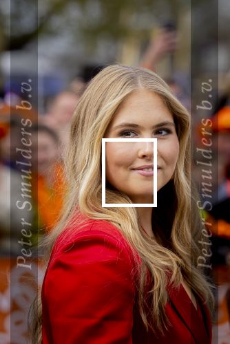 Dokkum 27 april 2026
Koningsdag is dit jaar in Dokkum . Namens de koninklijke familie zijn aanwezig : Koning Willem Alexander Koningin Maxima Prinses Amalia Prinses Alexia Prinses Ariane Prins Constantijn Prinses Laurentien Prins Maurits Prinses Marilene Prins Bernhard Prins Floris Prinses Aimee Prins Pieter Christiaan en Prinses Anita .