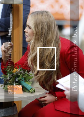 Dokkum 27 april 2026
Koningsdag is dit jaar in Dokkum . Namens de koninklijke familie zijn aanwezig : Koning Willem Alexander Koningin Maxima Prinses Amalia Prinses Alexia Prinses Ariane Prins Constantijn Prinses Laurentien Prins Maurits Prinses Marilene Prins Bernhard Prins Floris Prinses Aimee Prins Pieter Christiaan en Prinses Anita .