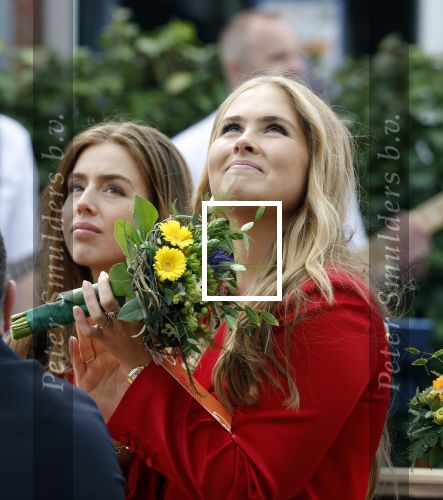 Dokkum 27 april 2026
Koningsdag is dit jaar in Dokkum . Namens de koninklijke familie zijn aanwezig : Koning Willem Alexander Koningin Maxima Prinses Amalia Prinses Alexia Prinses Ariane Prins Constantijn Prinses Laurentien Prins Maurits Prinses Marilene Prins Bernhard Prins Floris Prinses Aimee Prins Pieter Christiaan en Prinses Anita .