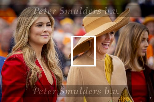 Dokkum 27 april 2026
Koningsdag is dit jaar in Dokkum . Namens de koninklijke familie zijn aanwezig : Koning Willem Alexander Koningin Maxima Prinses Amalia Prinses Alexia Prinses Ariane Prins Constantijn Prinses Laurentien Prins Maurits Prinses Marilene Prins Bernhard Prins Floris Prinses Aimee Prins Pieter Christiaan en Prinses Anita .