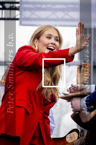 Dokkum 27 april 2026
Koningsdag is dit jaar in Dokkum . Namens de koninklijke familie zijn aanwezig : Koning Willem Alexander Koningin Maxima Prinses Amalia Prinses Alexia Prinses Ariane Prins Constantijn Prinses Laurentien Prins Maurits Prinses Marilene Prins Bernhard Prins Floris Prinses Aimee Prins Pieter Christiaan en Prinses Anita .