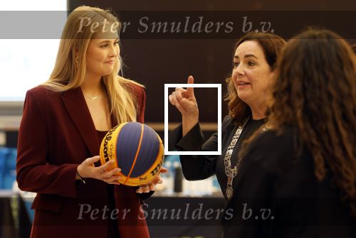 Amsterdam 16 april 2026
Prinses Amalia is op uitnodiging van Burgemeester Femke Halsema 2 dagen op tour door Amsterdam.