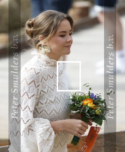 Dokkum 27 april 2026
Koningsdag is dit jaar in Dokkum . Namens de koninklijke familie zijn aanwezig : Koning Willem Alexander Koningin Maxima Prinses Amalia Prinses Alexia Prinses Ariane Prins Constantijn Prinses Laurentien Prins Maurits Prinses Marilene Prins Bernhard Prins Floris Prinses Aimee Prins Pieter Christiaan en Prinses Anita .