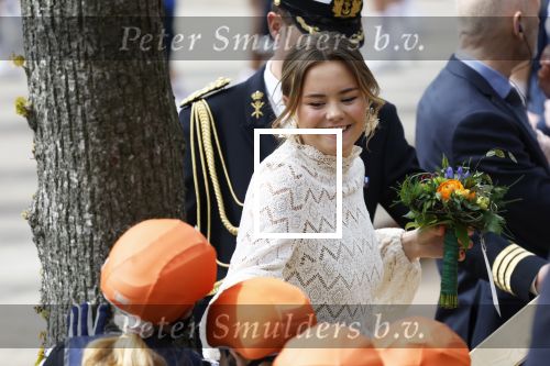 Dokkum 27 april 2026
Koningsdag is dit jaar in Dokkum . Namens de koninklijke familie zijn aanwezig : Koning Willem Alexander Koningin Maxima Prinses Amalia Prinses Alexia Prinses Ariane Prins Constantijn Prinses Laurentien Prins Maurits Prinses Marilene Prins Bernhard Prins Floris Prinses Aimee Prins Pieter Christiaan en Prinses Anita .
