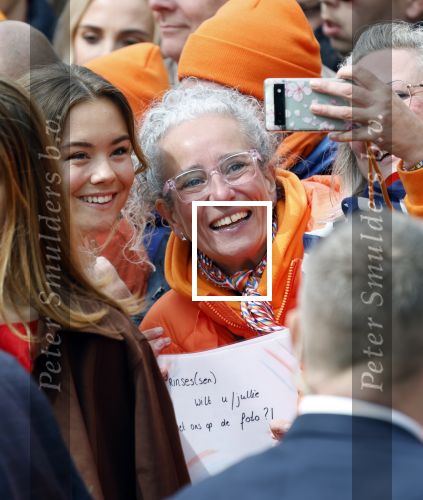 Dokkum 27 april 2026
Koningsdag is dit jaar in Dokkum . Namens de koninklijke familie zijn aanwezig : Koning Willem Alexander Koningin Maxima Prinses Amalia Prinses Alexia Prinses Ariane Prins Constantijn Prinses Laurentien Prins Maurits Prinses Marilene Prins Bernhard Prins Floris Prinses Aimee Prins Pieter Christiaan en Prinses Anita .
