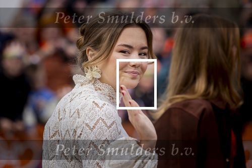 Dokkum 27 april 2026
Koningsdag is dit jaar in Dokkum . Namens de koninklijke familie zijn aanwezig : Koning Willem Alexander Koningin Maxima Prinses Amalia Prinses Alexia Prinses Ariane Prins Constantijn Prinses Laurentien Prins Maurits Prinses Marilene Prins Bernhard Prins Floris Prinses Aimee Prins Pieter Christiaan en Prinses Anita .