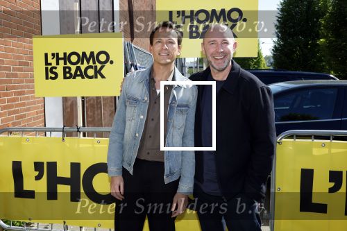 Amsterdam 22 april 2026
Presentatie nieuwe L Homo . Nicolas Keenan staat op de cover . Ramon Mesman met partner