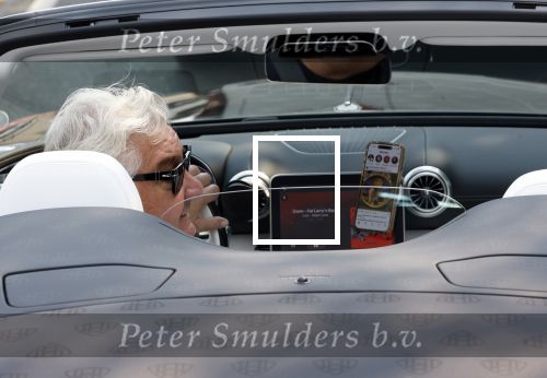 Amsterdam 29 april 2026
Rene Froger in Cabrio in Amsterdam zuid.