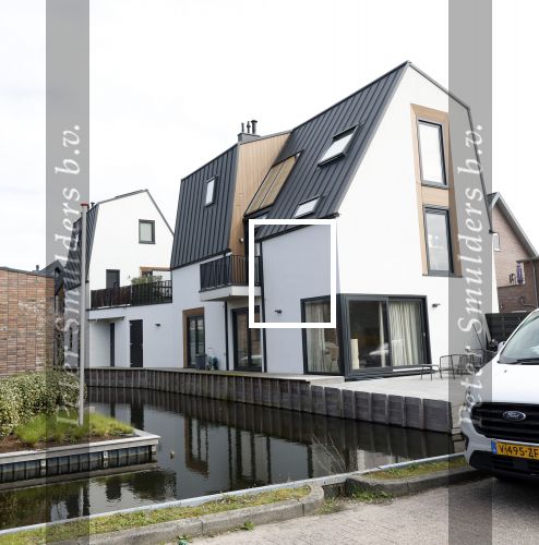 Vinkeveen 1 april 2026
Ik Vinkeveen wonen meerdere volkszangers / zangers . Oa Frank v Etten Robert Leroy Tino Martin en Yves Berendse