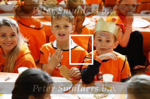Zeewolde 17 april 2026
Samantha Charrak met zoontje bij koningsspelen met Koning Willem Alexander