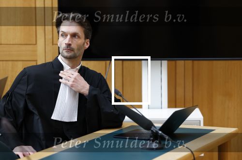 Den Bosch 15 april 2026
Rechtszaak Peter Gillis vs Nicol Kremers in de rechtbank van Den Bosch . Peter zijn kinderen en vriendin Wendy v Hout zijn met hem mee . Sebas Diekstra