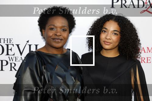 Amsterdam 28 april 2026
Premiere The Devil wears Prada 2 in Tuschinski . Simone Weimans met nichtje Grace