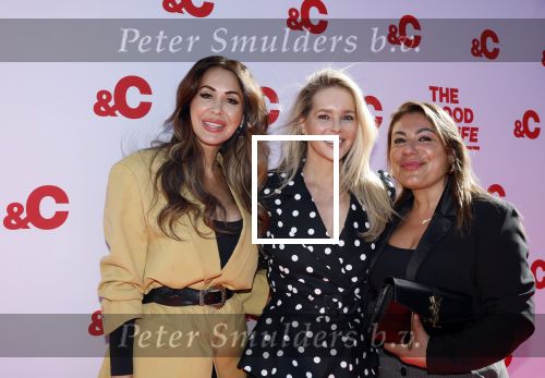 Amsterdam 16 april 2026
Feestje 10 jaar &C van Chantal Janzen . Tamara Elbaz Chantal Janzen en Yesim Candan