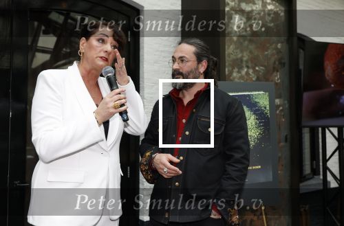 Zwolle 13 april 2026
Boekpresentatie een ode aan Jonnie Boer bij de Librije . Therese Boer en hun kinderen Jimmie Boer en Isabelle Boer waren natuurlijk aanwezig .
