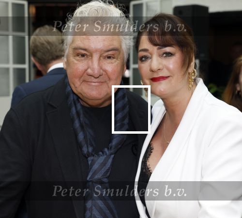 Zwolle 13 april 2026
Boekpresentatie een ode aan Jonnie Boer bij de Librije . Therese Boer en hun kinderen Jimmie Boer en Isabelle Boer waren natuurlijk aanwezig . Therese Boer en Rene Froger