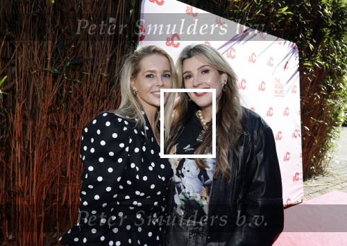 Amsterdam 16 april 2026
Feestje 10 jaar &C van Chantal Janzen . Tina de Bruijn en Chantal Janzen