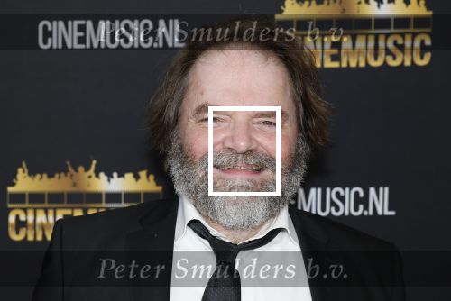 Zaandam 24 april 2026
Willeke v Ammelrooy heeft een koninklijke ondersceiding (linte) gekregen . Rene Mioch organiseert een fotomoment in het Zaantheater . Marco Bakker was er natuurlijk ook bij . Victor Low