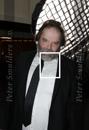 Zaandam 24 april 2026
Willeke v Ammelrooy heeft een koninklijke ondersceiding (linte) gekregen . Rene Mioch organiseert een fotomoment in het Zaantheater . Marco Bakker was er natuurlijk ook bij . Victor Low