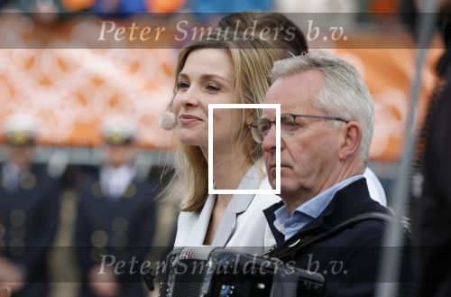 Dokkum 27 april 2026
Koningsdag is dit jaar in Dokkum . Namens de koninklijke familie zijn aanwezig : Koning Willem Alexander Koningin Maxima Prinses Amalia Prinses Alexia Prinses Ariane Prins Constantijn Prinses Laurentien Prins Maurits Prinses Marilene Prins Bernhard Prins Floris Prinses Aimee Prins Pieter Christiaan en Prinses Anita . Welmoed Sijtsma