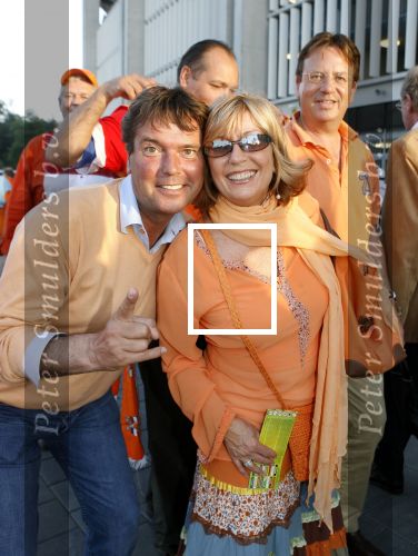 Frankfurt, 21 Juni 2006
Willeke Albert en Johan Westermeijer voor aanvang van de wedstrijd Nederland-Argentine met een eindstand van 0-0