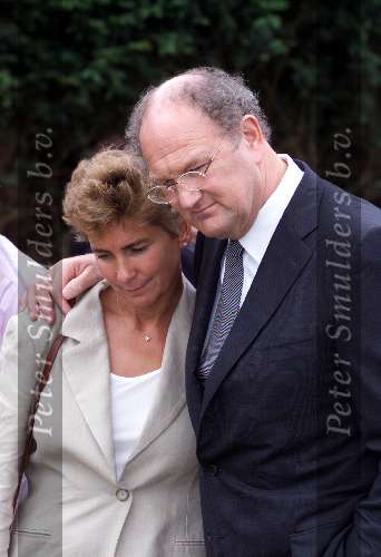 28 mei 1999
Joop v d Ende met zijn vrouw