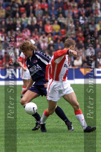 16 mei 1999
PSV-AZ 7-1
Max Huiberts contra Dennis Rommedahl