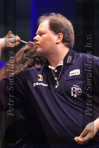 Eindhoven, 15 mei 1999 
RAYMOND V BARNEVELD 
Darten